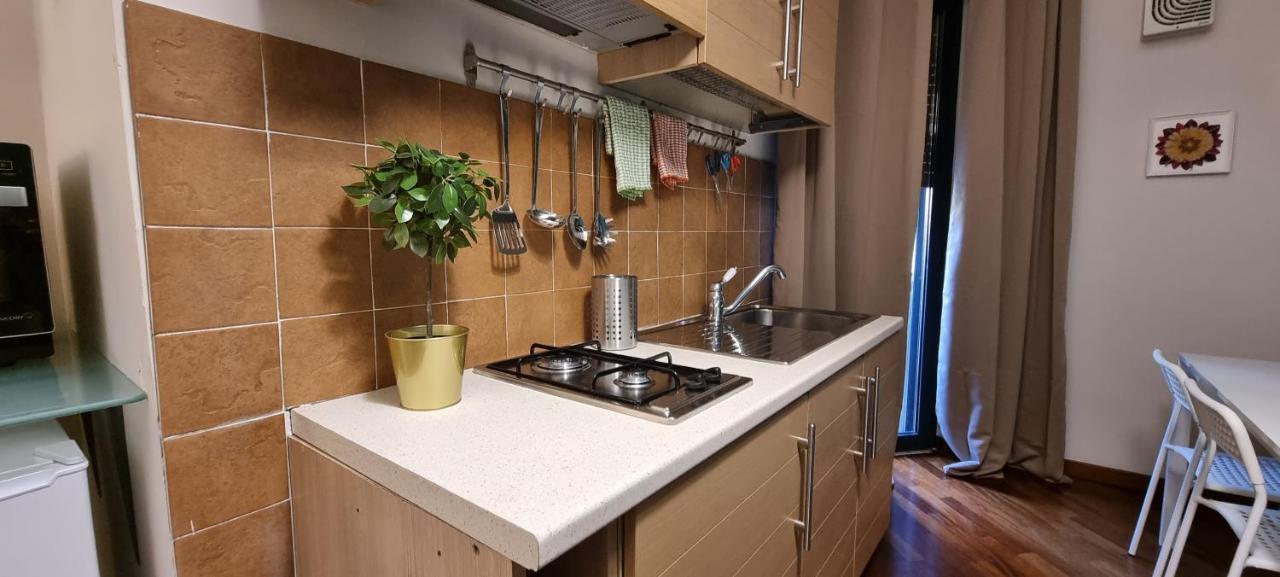 Via Battisti 109 Apartment Caserta Ngoại thất bức ảnh