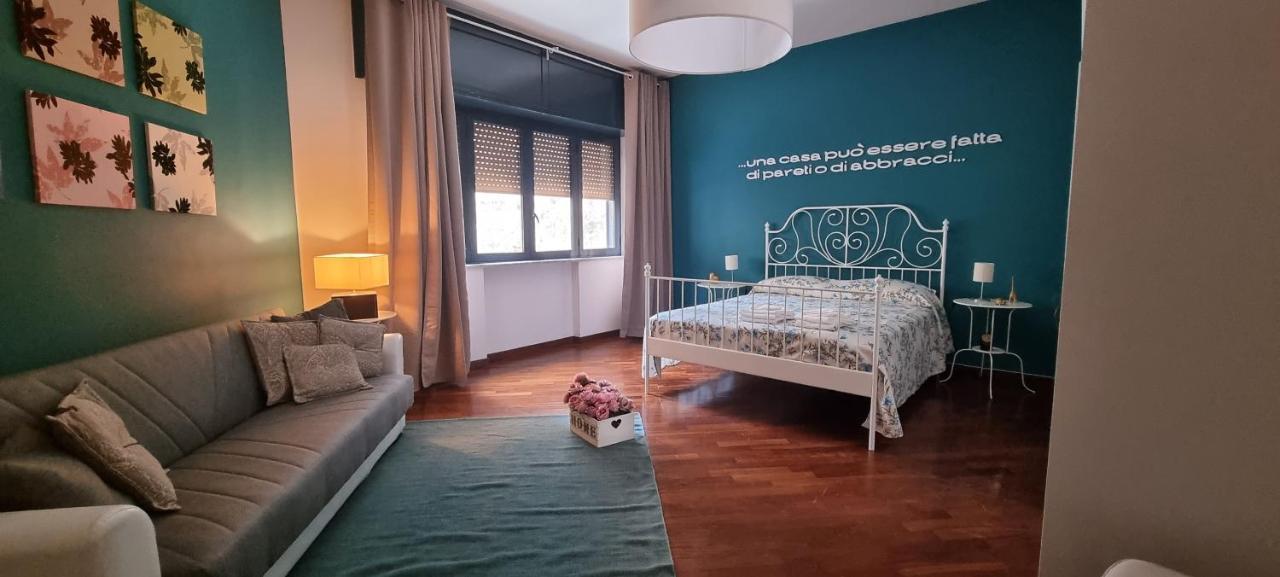 Via Battisti 109 Apartment Caserta Ngoại thất bức ảnh