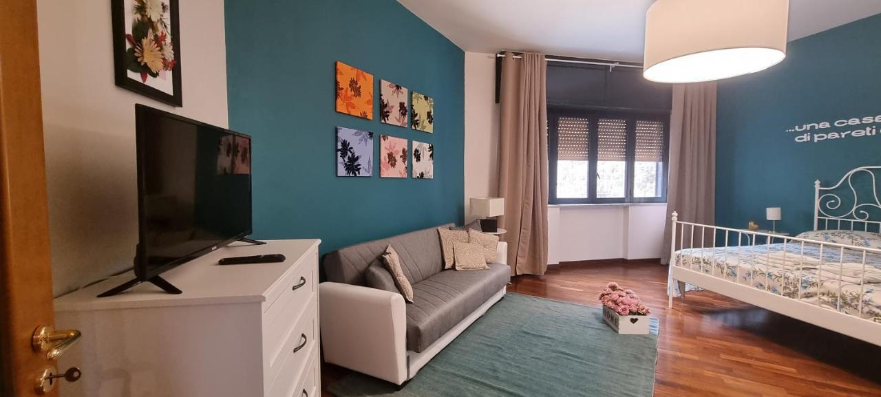Via Battisti 109 Apartment Caserta Ngoại thất bức ảnh