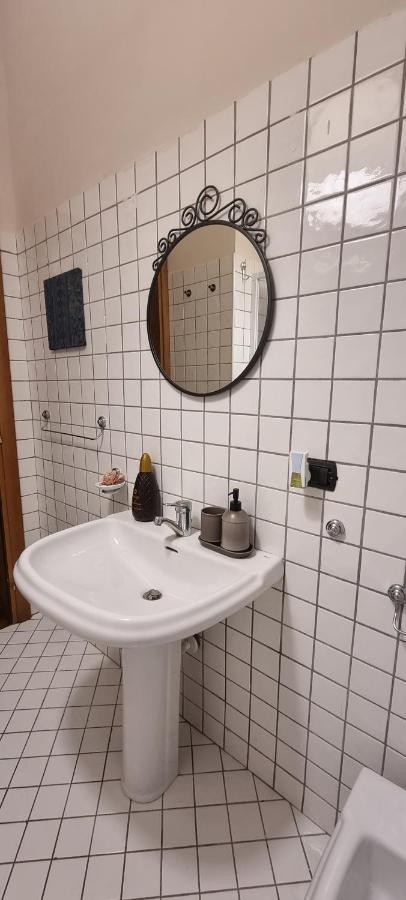 Via Battisti 109 Apartment Caserta Ngoại thất bức ảnh