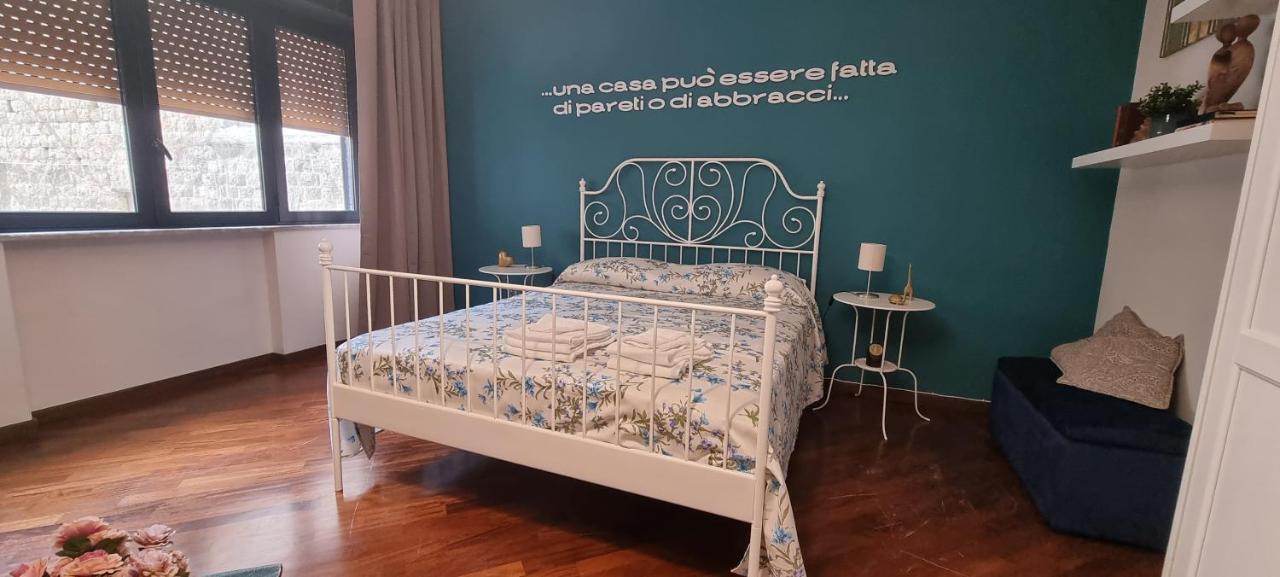 Via Battisti 109 Apartment Caserta Ngoại thất bức ảnh